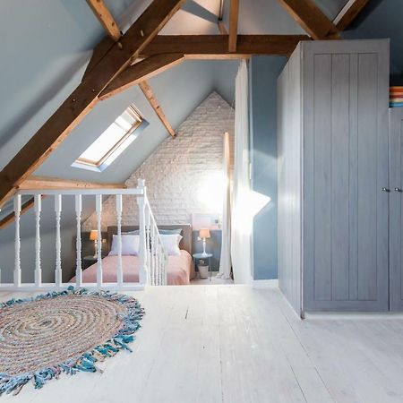 Vacation Home Letha Asper Экстерьер фото