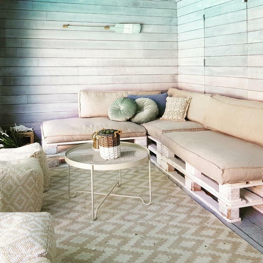 Vacation Home Letha Asper Экстерьер фото